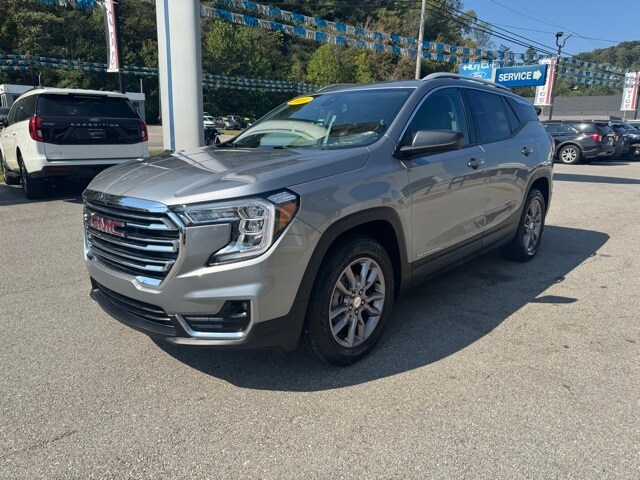 2023 Gmc Terrain SLT photo 3