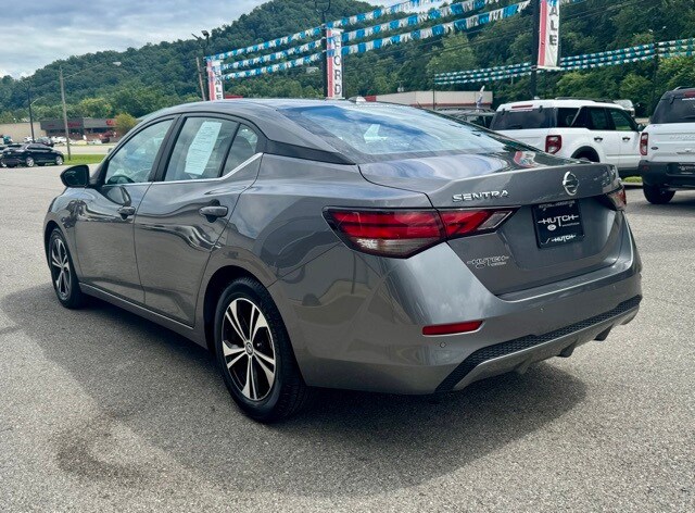 2022 Nissan Sentra SV photo 4