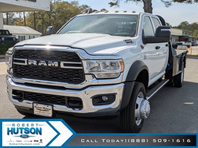 2024 Ram 4500 Tradesman SLT Laramie photo 2