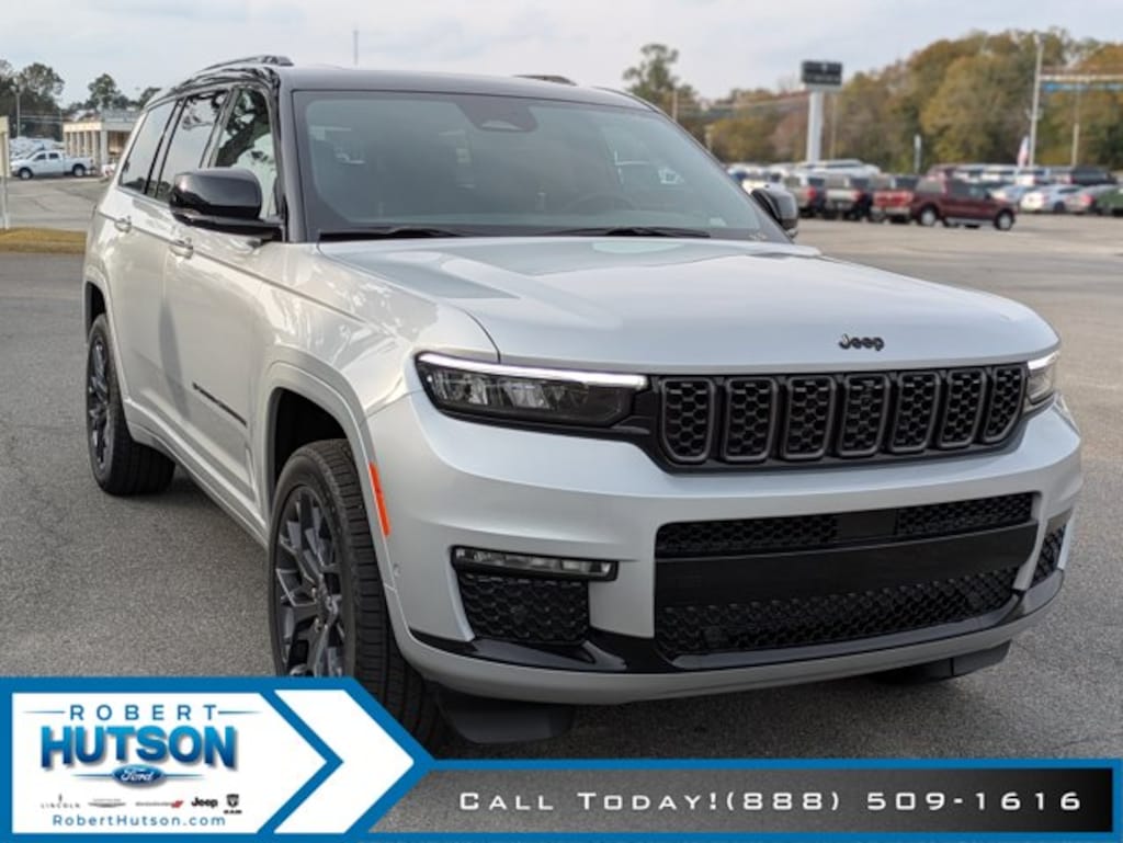 New 2025 Jeep Grand Cherokee L Summit Sport Utility