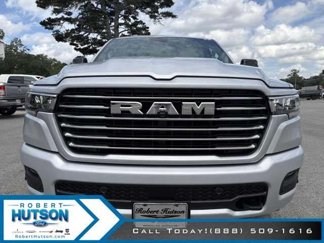 2026 RAM 1500 Laramie - Photo 3