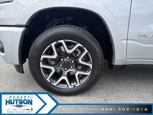 2026 RAM 1500 Laramie - Photo 10