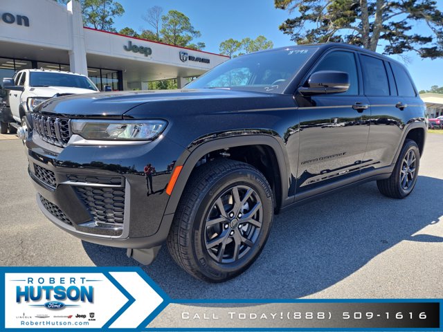 New 2027 Jeep Grand Cherokee Laredo Altitude Sport Utility