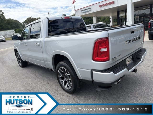 2026 RAM 1500 Laramie - Photo 8