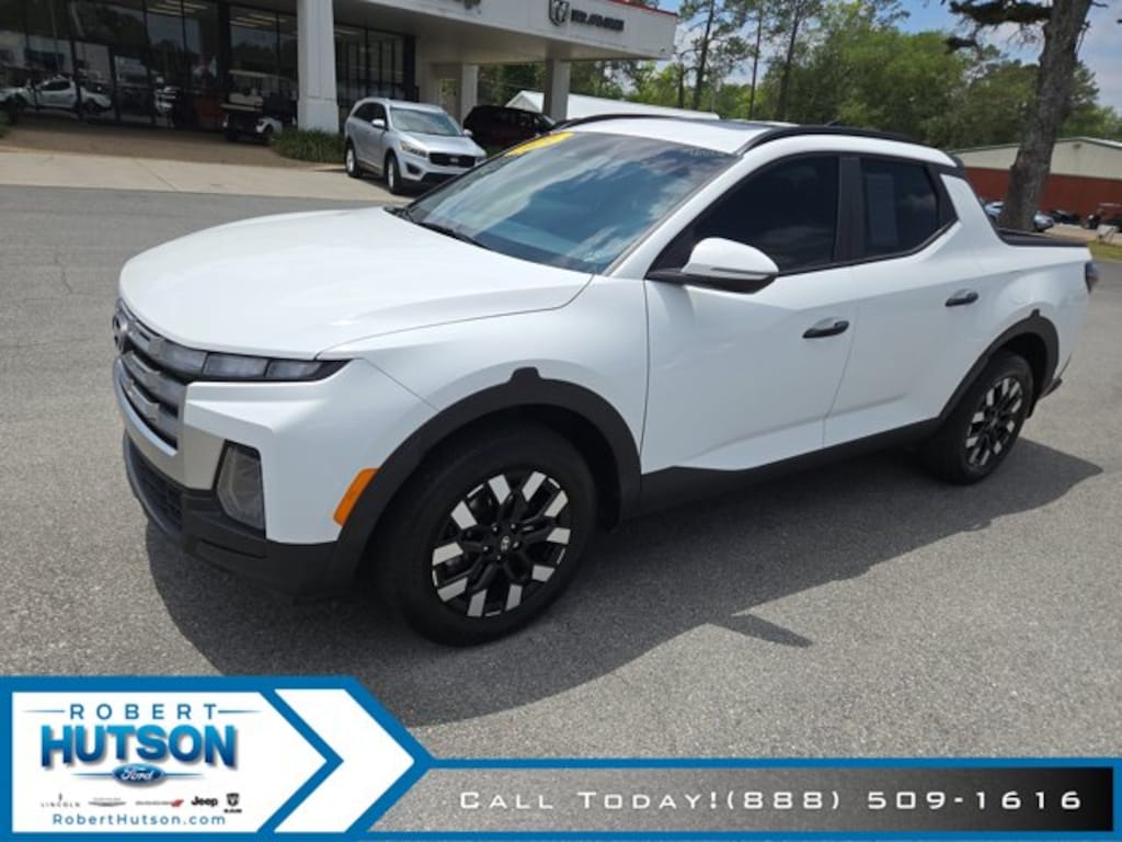 Used 2025 Hyundai Santa Cruz SEL Truck