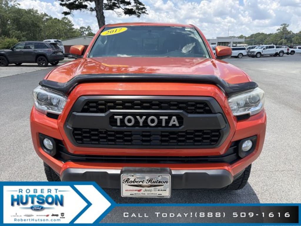 Used 2017 Toyota Tacoma SR5 Truck