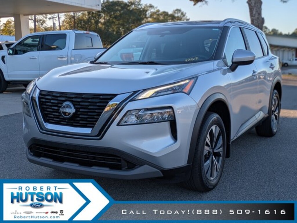 Used 2023 Nissan Rogue SV SUV