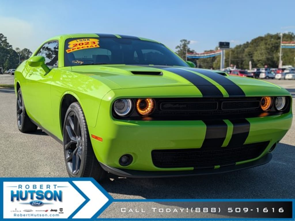 Used 2023 Dodge Challenger SXT Coupe