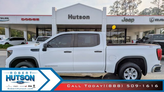 2023 GMC Sierra 1500 Pro's photo