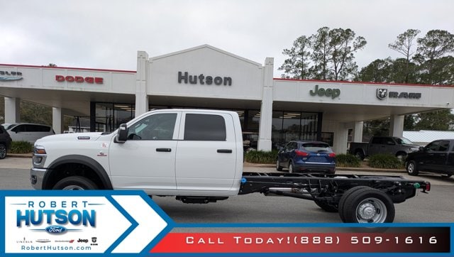 2026 RAM 5500 Big Horn 4X4 Crew Cab DRW 197" WB's photo