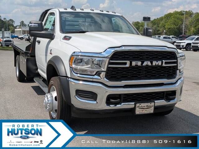 2024 Ram 4500 Tradesman SLT photo 2