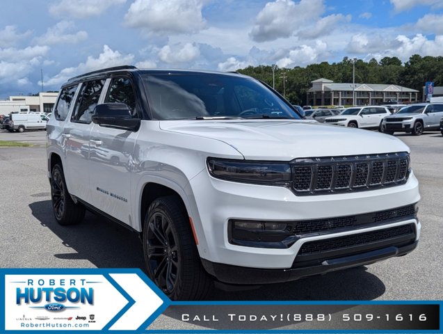2024 Jeep Grand Wagoneer II photo 4