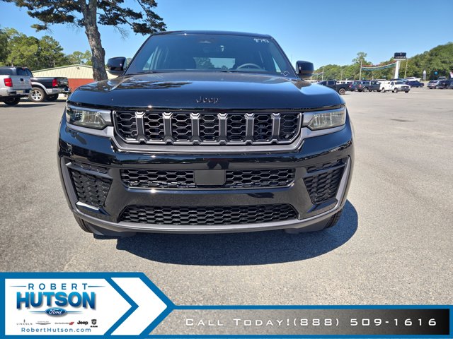 New 2027 Jeep Grand Cherokee Laredo Altitude Sport Utility