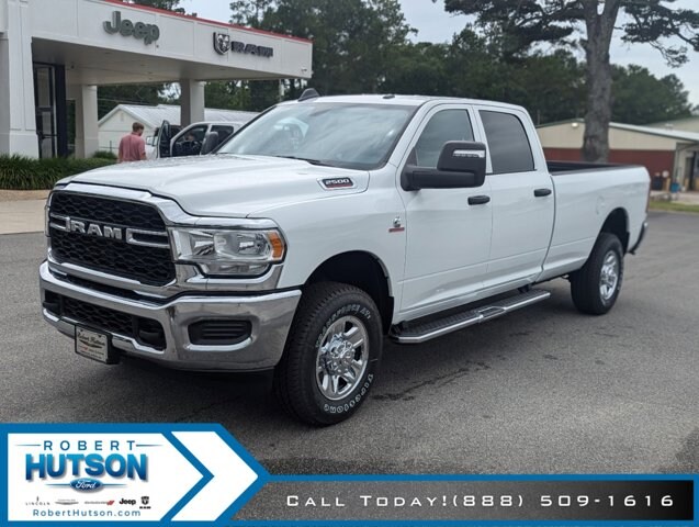2024 Ram 2500 Tradesman photo 2