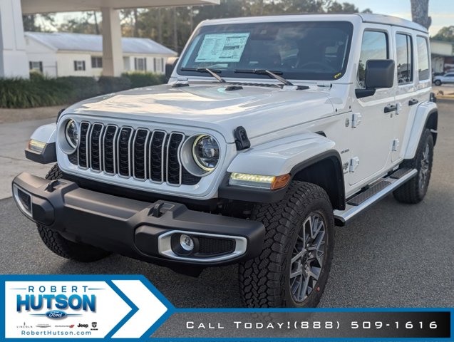2024 Jeep Wrangler Sahara photo 3