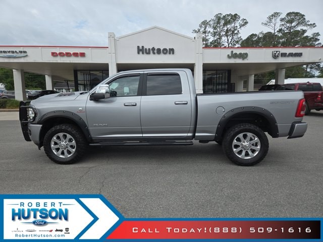 2024 RAM 2500 Laramie 4X4 Crew Cab SWB's photo