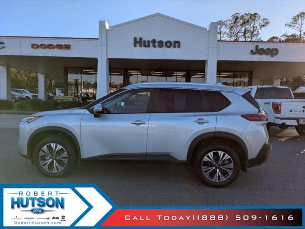Used 2023 Nissan Rogue SV SUV