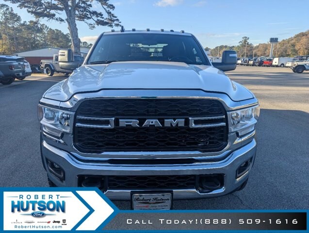 2024 Ram 5500 Tradesman SLT Laramie Limited photo 2