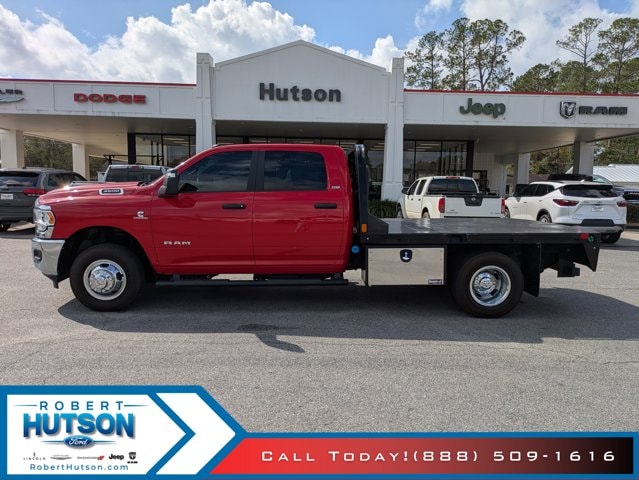 2024 RAM Ram 3500 Chassis Cab SLT