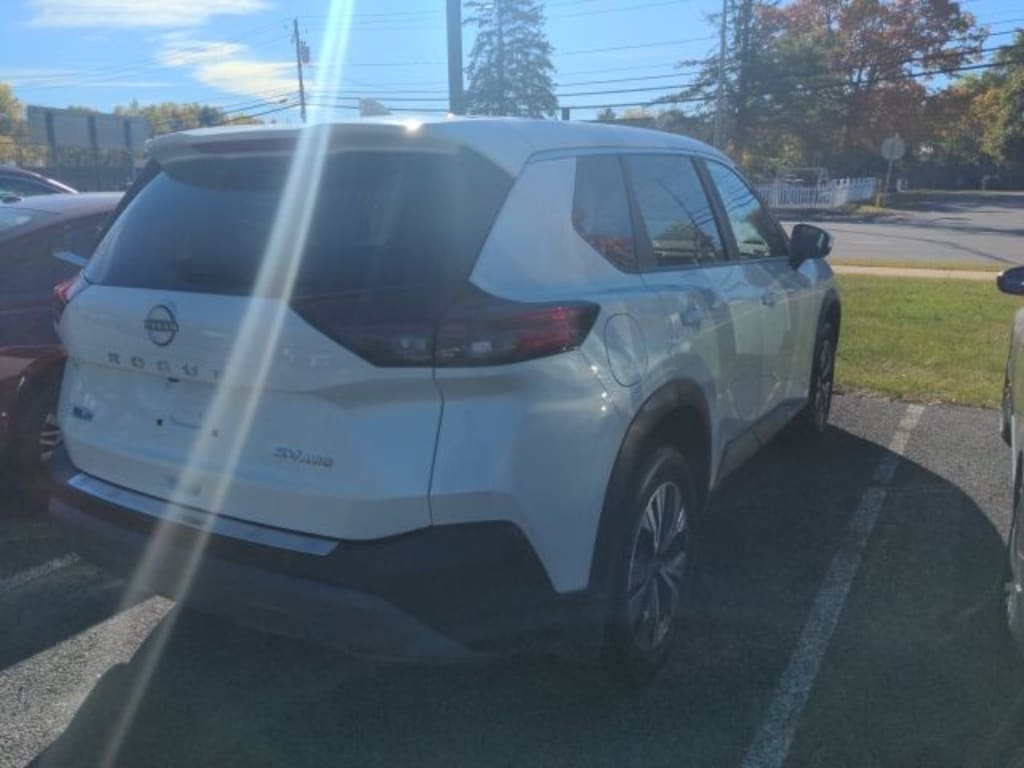 Used 2023 Nissan Rogue SV SUV
