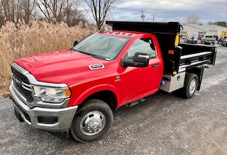 2024 Ram 3500 Chassis Cab 3500 TRADESMAN CHASSIS REGULAR CAB 4X4 60' CA Pickup