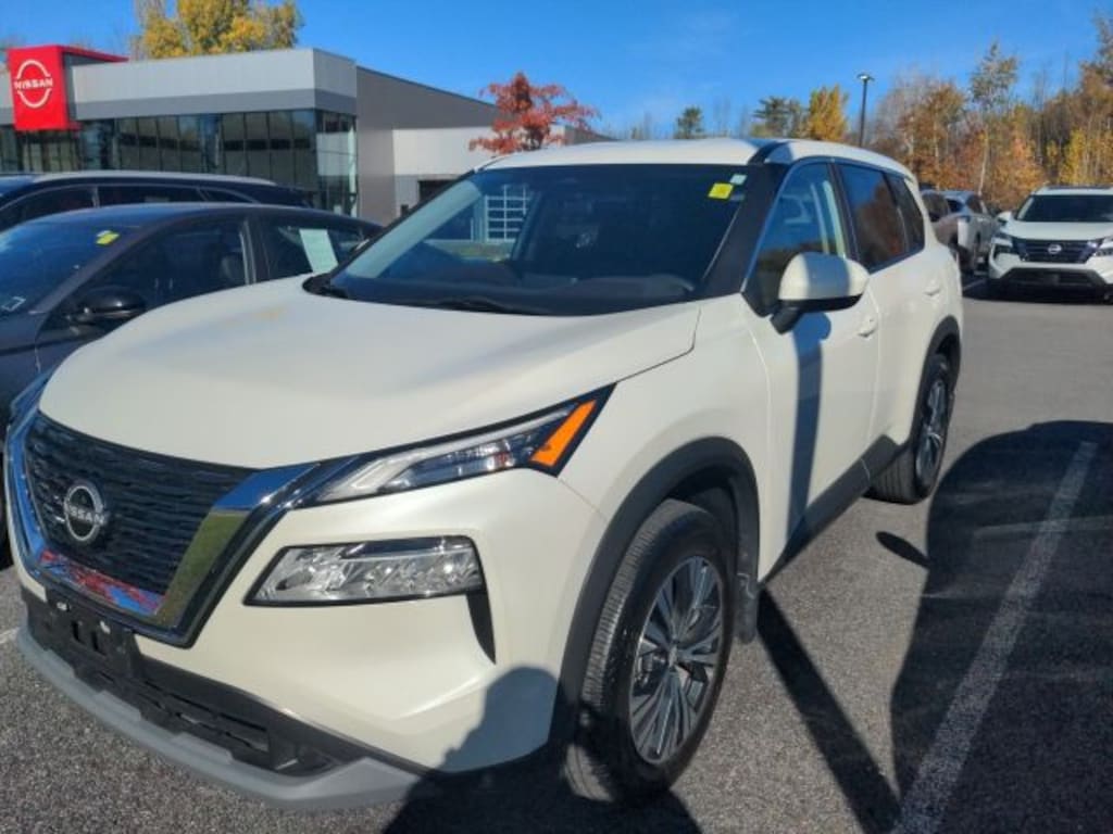 Used 2023 Nissan Rogue SV SUV
