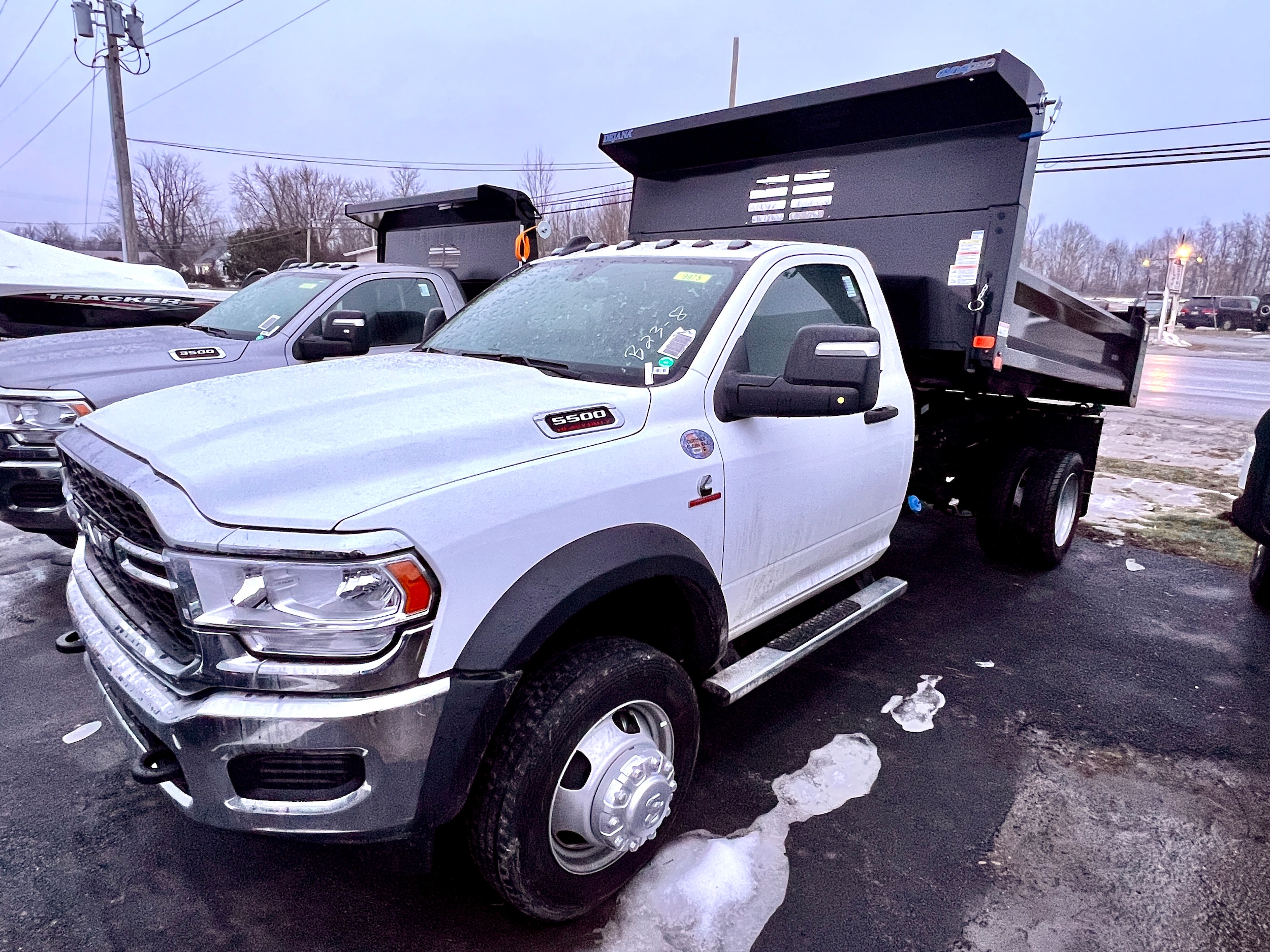 2024 Ram 5500 Chassis Cab 5500 TRADESMAN CHASSIS REGULAR CAB 4X4 84' CA 