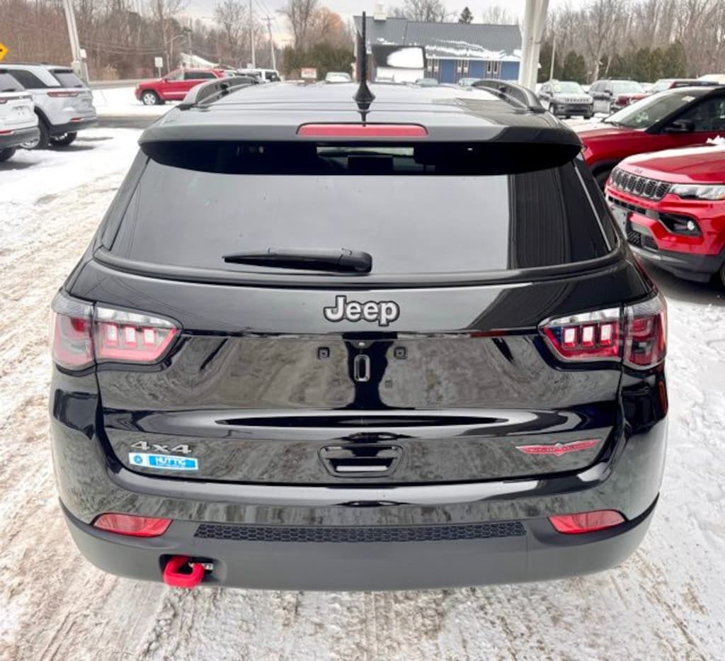 Used 2022 Jeep Compass Trailhawk SUV