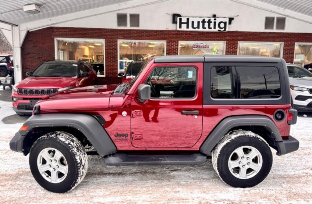 Used 2021 Jeep Wrangler Sport SUV