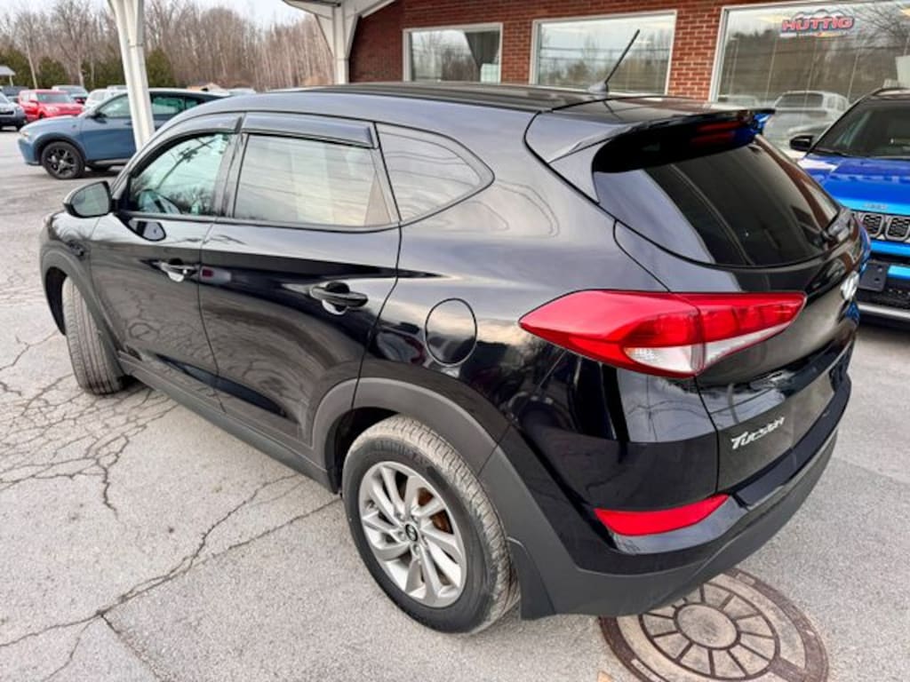 Used 2018 Hyundai Tucson SE SUV