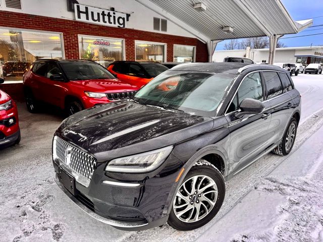 2021 Lincoln Corsair Base's photo