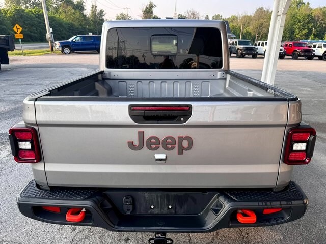 2021 Jeep Gladiator Mojave photo 3