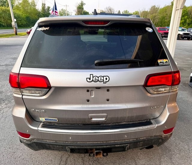 2020 Jeep Grand Cherokee Limited photo 3