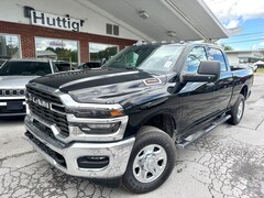 2025 Ram 3500 TRADESMAN CREW CAB 4X4 6'4 BOX Pickup