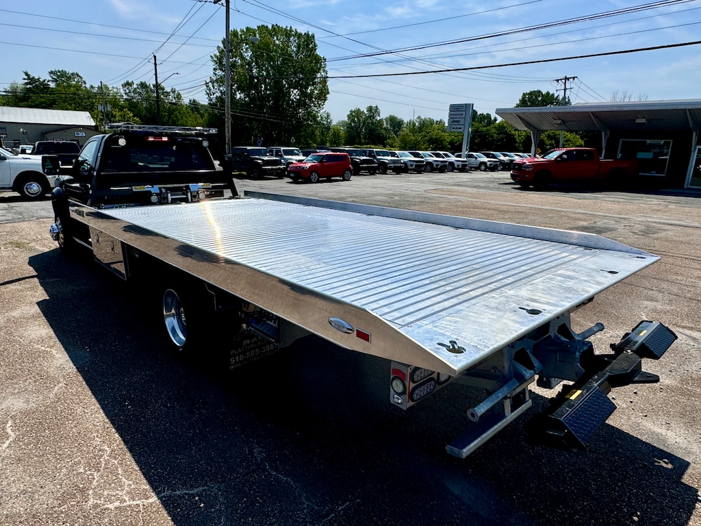 New 2024 Ram 5500 Chassis Cab 5500 SLT CHASSIS REGULAR CAB 4X4 120' CA Pickup