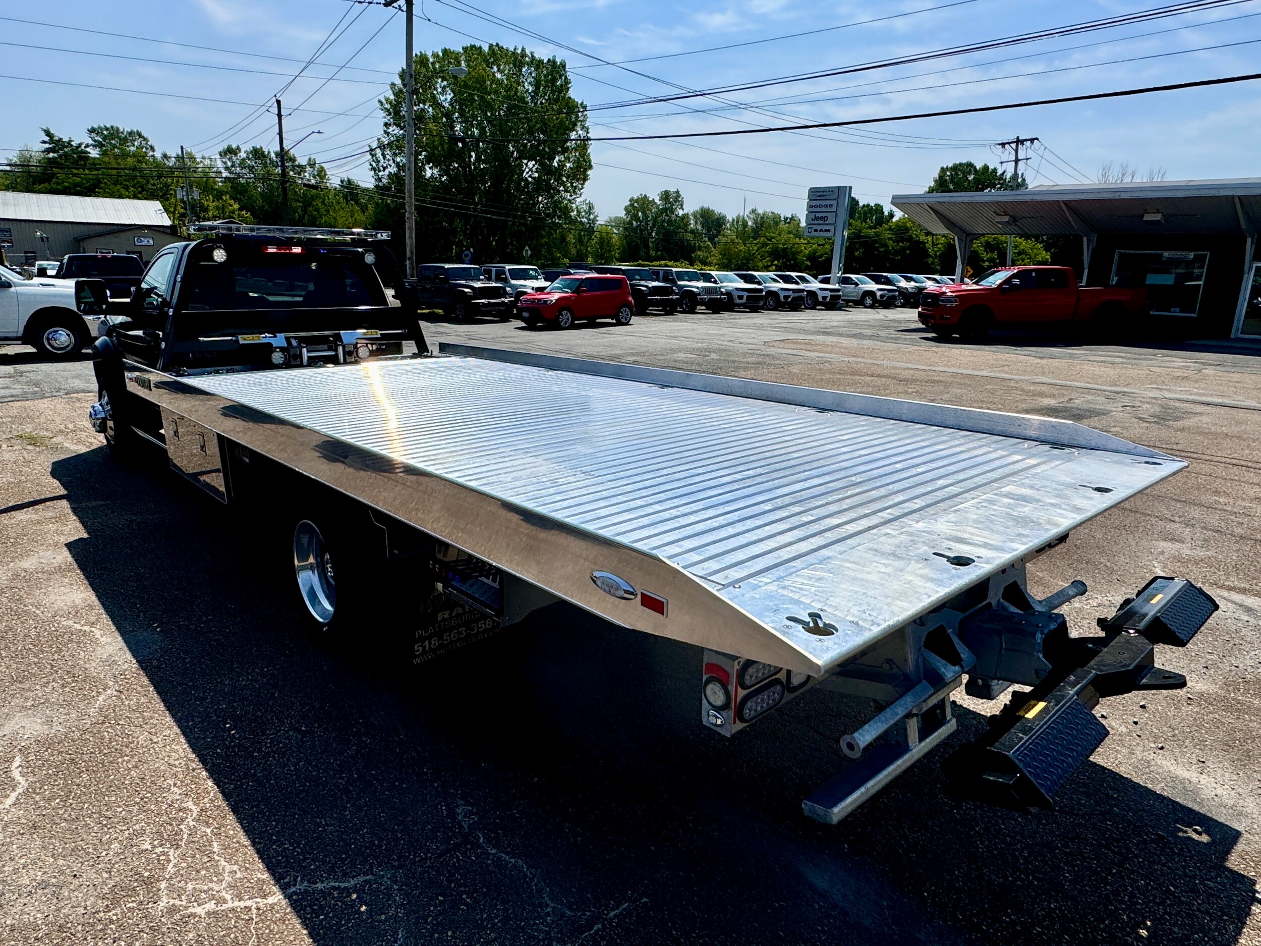 2024 Ram 5500 SLT photo 2