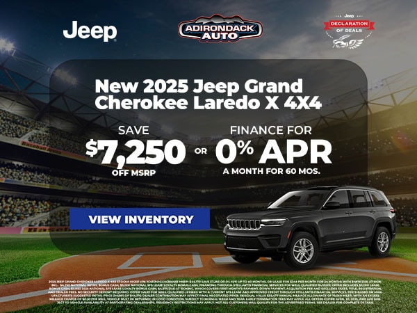 New 2025 Jeep Grand Cherokee Laredo X 4x4