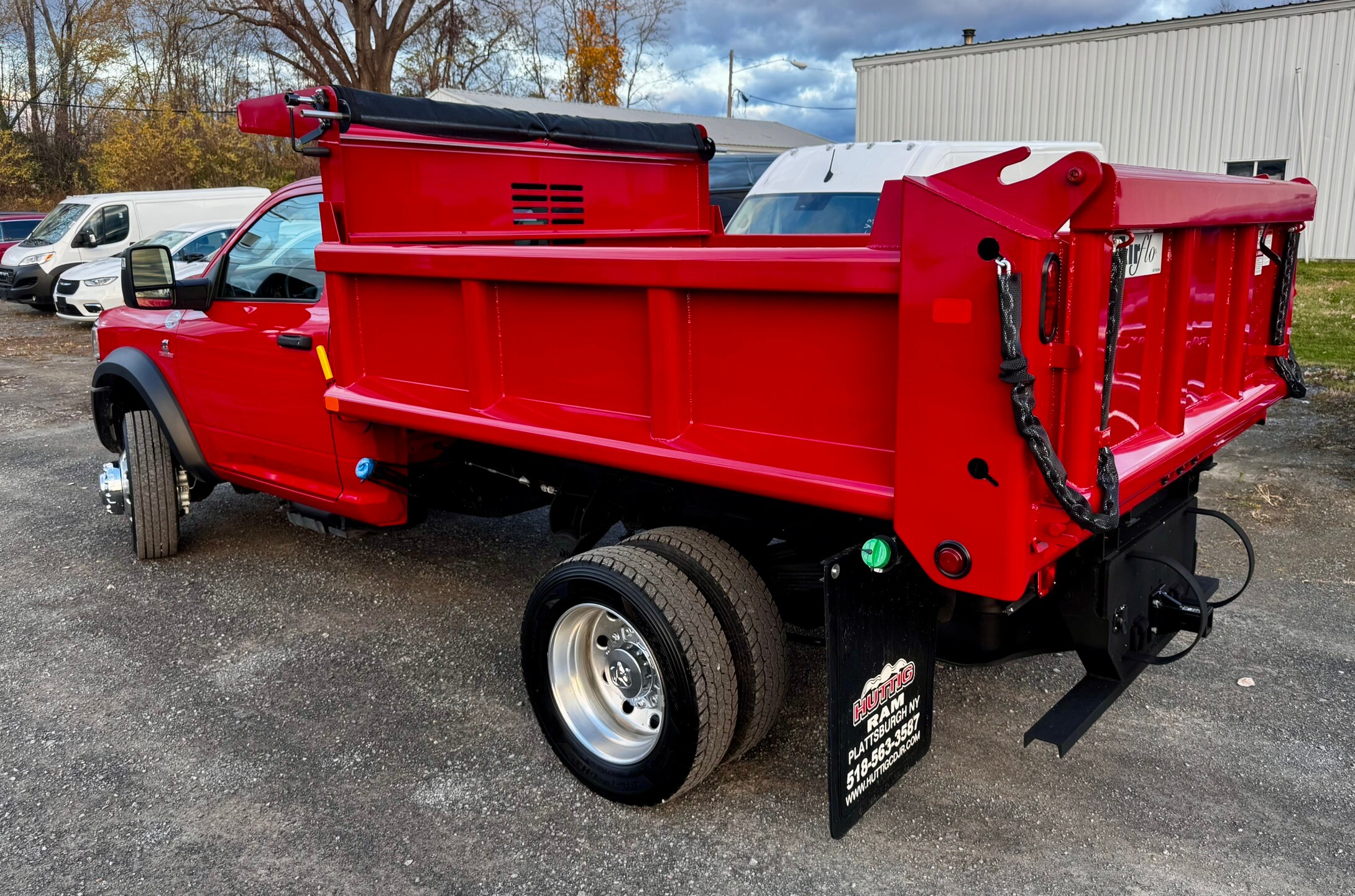 2024 Ram 5500 Tradesman photo 2