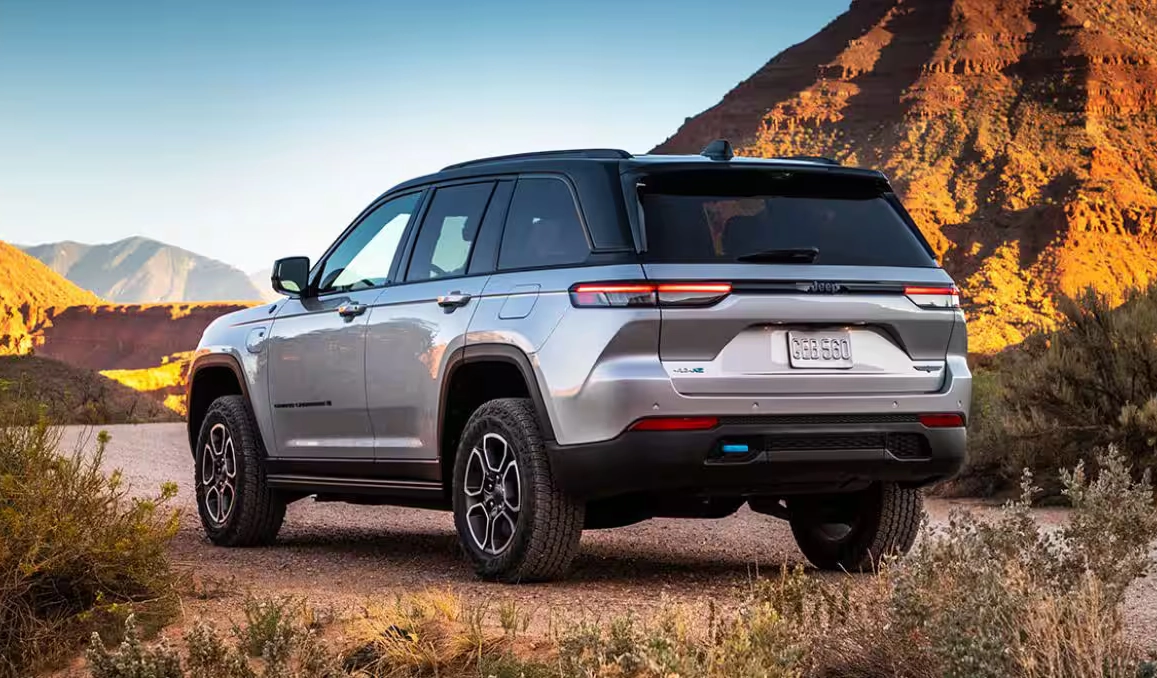 jeep-grand-cherokee-performance.webp