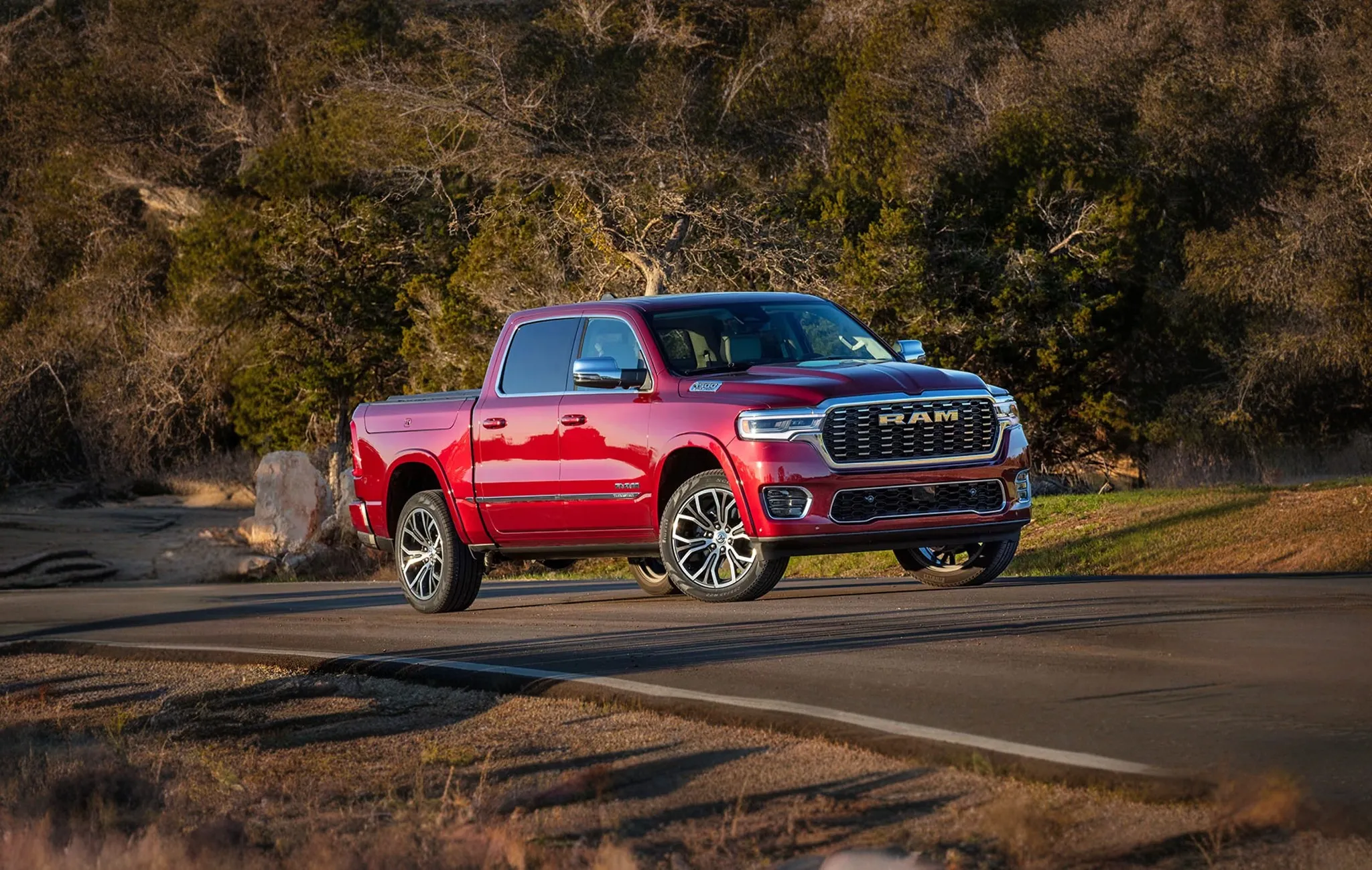 2025-ram-1500-hero (1).webp