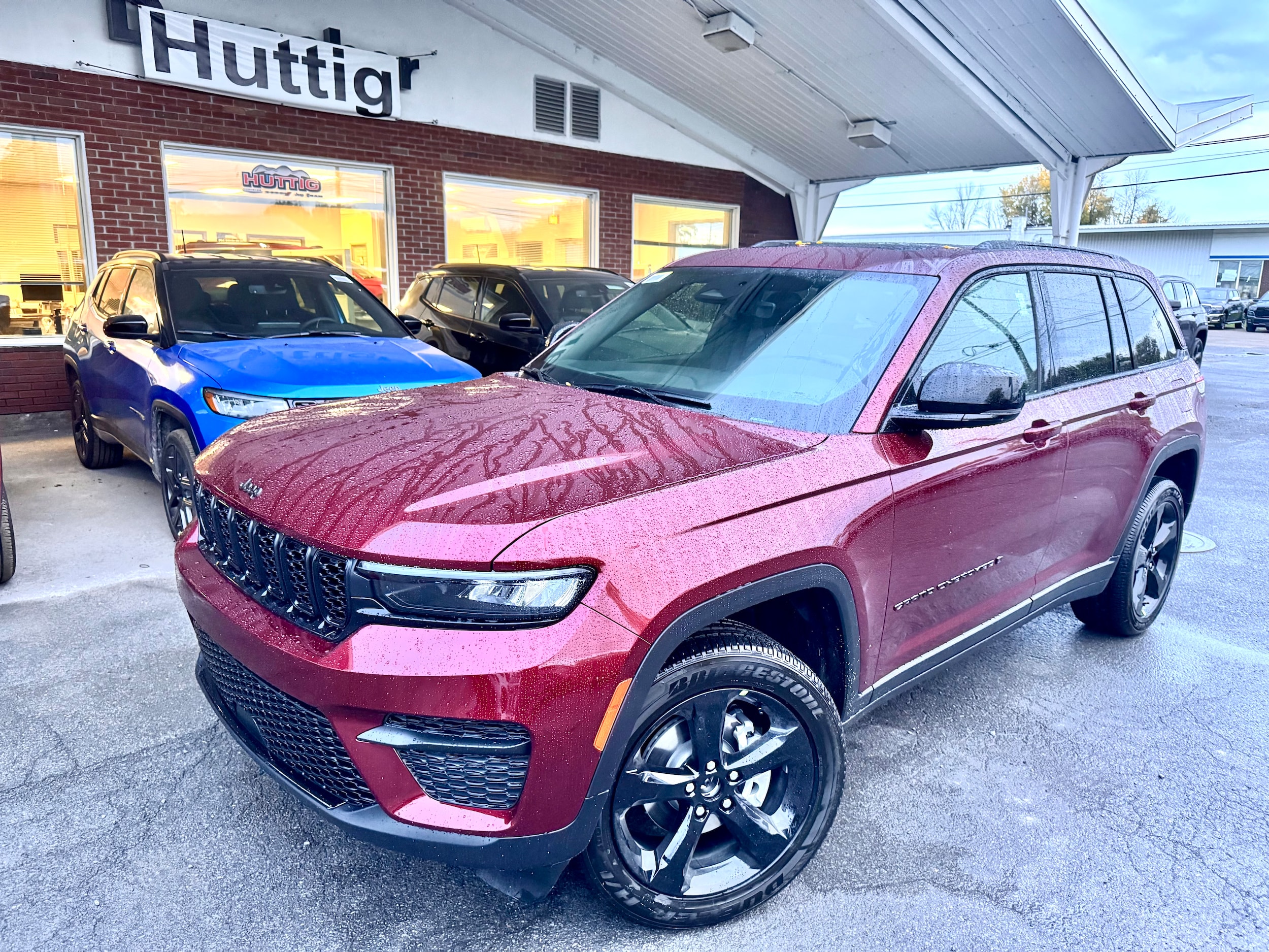 2025 Jeep Grand Cherokee Altitude's photo