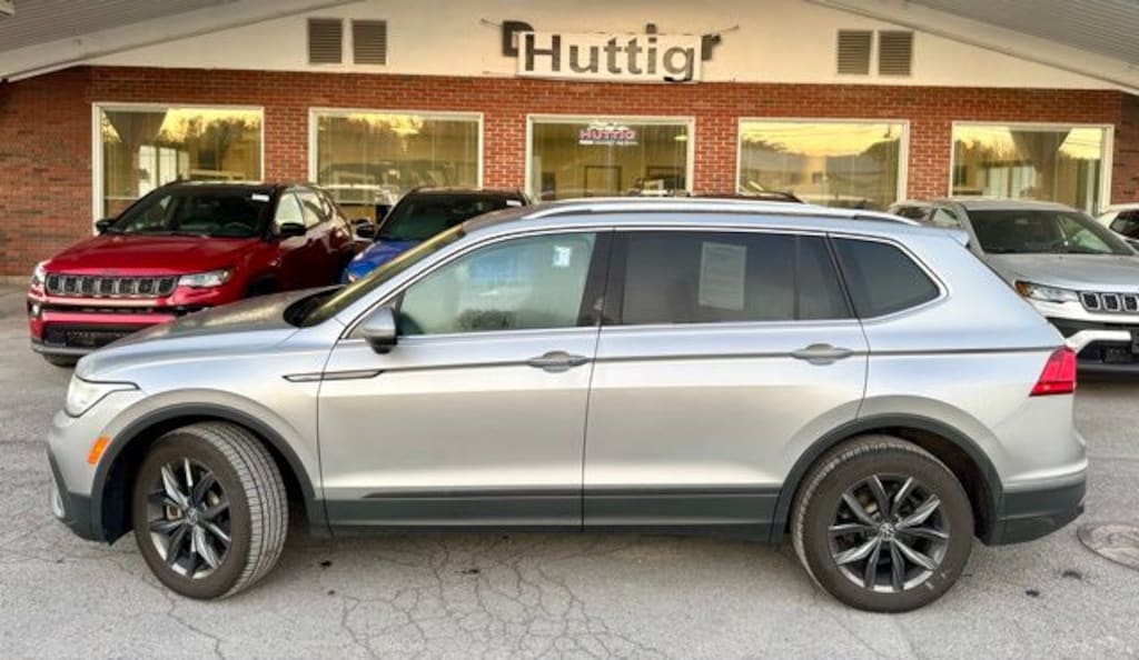 Used 2022 Volkswagen Tiguan 2.0T SE SUV