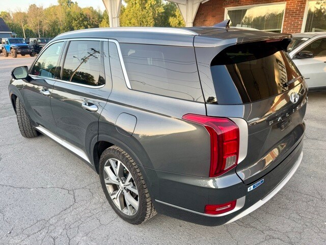 2022 Hyundai Palisade Limited photo 2