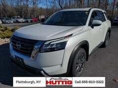 2025 Nissan Pathfinder SV SUV