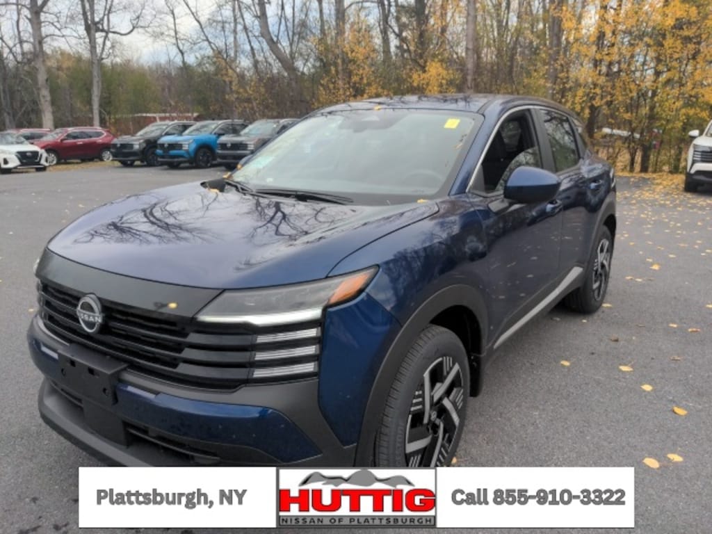 New 2025 Nissan Kicks SV SUV