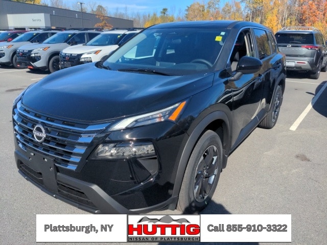 2026 Nissan Rogue SV's photo