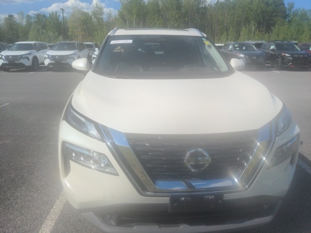 Used 2021 Nissan Rogue SL with VIN JN8AT3CB9MW242142 for sale in Plattsburgh, NY