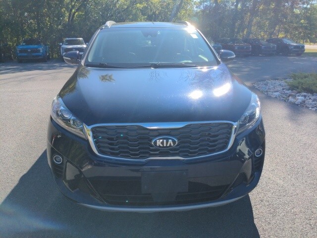 2020 Kia Sorento EX photo 2