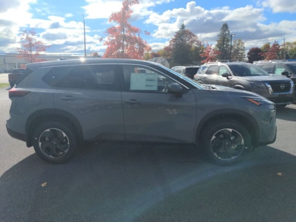 New 2026 Nissan Rogue SV SUV