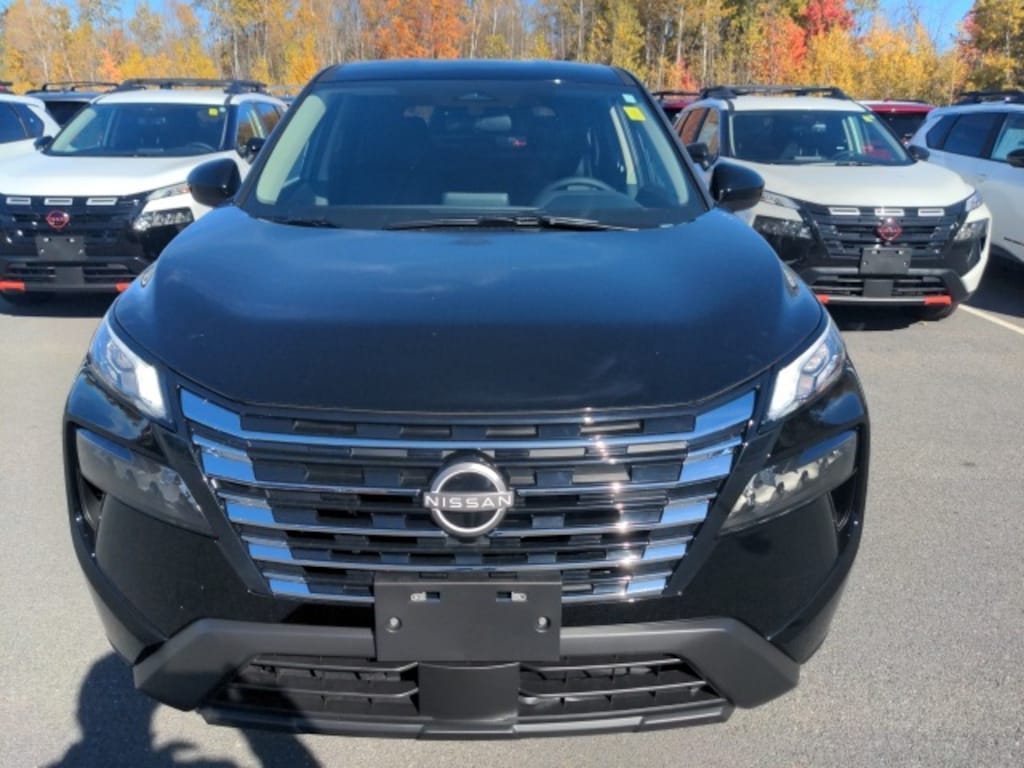 New 2026 Nissan Rogue SV SUV